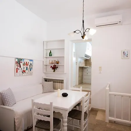 Eleanna's Mykonos 2*
