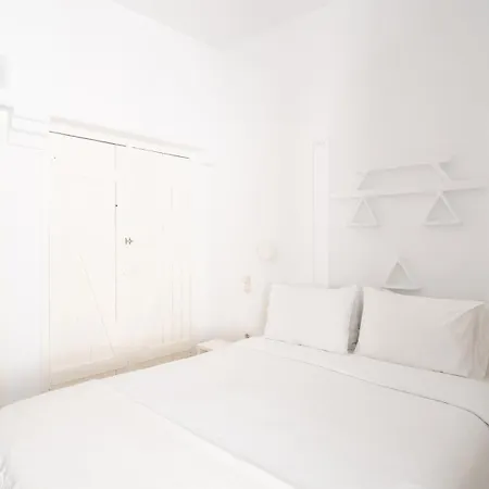 Ξενοδοχείο Eleanna's Mykonos 5*