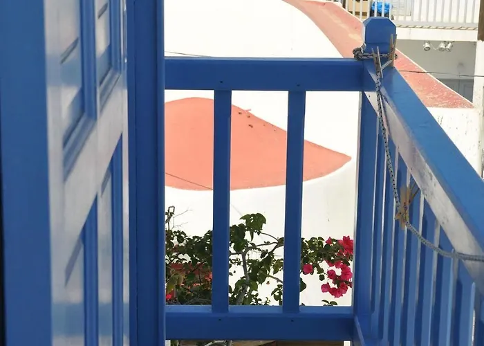 Eleanna's 5* Mykonos Town