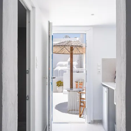 Eleanna's 5* Mykonos Town