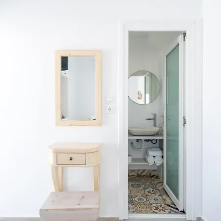 Eleanna's Mykonos Town