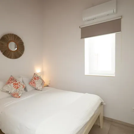 Eleanna's Mykonos 2*
