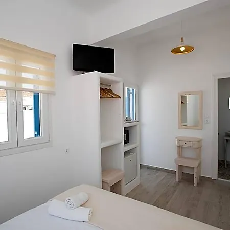 Hotel Eleanna's 5*