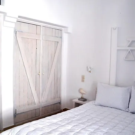 Eleanna's Mykonos Hotel