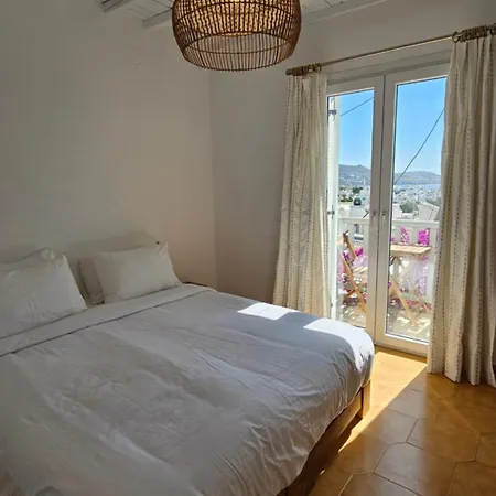 Eleanna's Hotel
